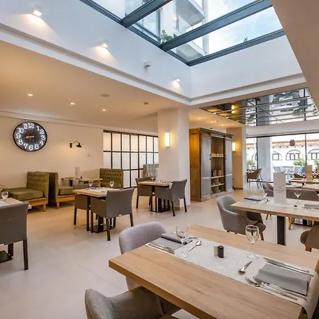 Kyrat Amarac Otel 4*