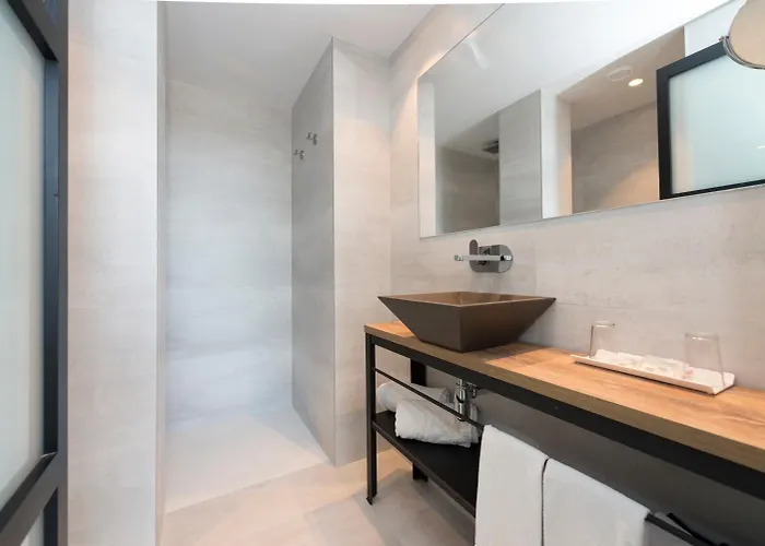 Kyrat Amarac Cala Millor