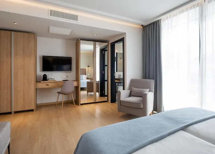 Kyrat Amarac Cala Millor (Mallorca)